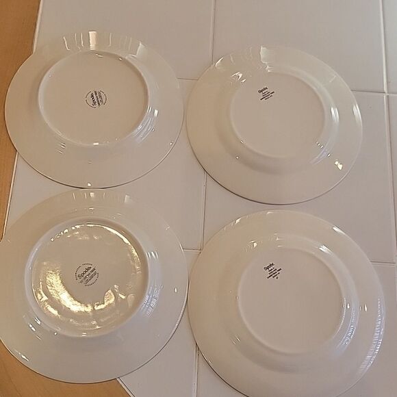 Vintage Spode 7.75" salad/bread/dessert plates set of 4 - Picture 2 of 5